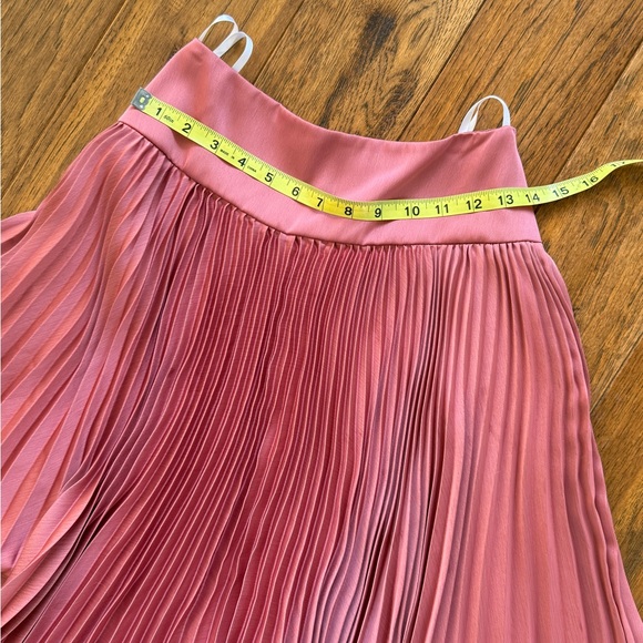 Lazaro plated skirt size 4 beautiful peach fuzz silk skirt - Picture 9 of 13